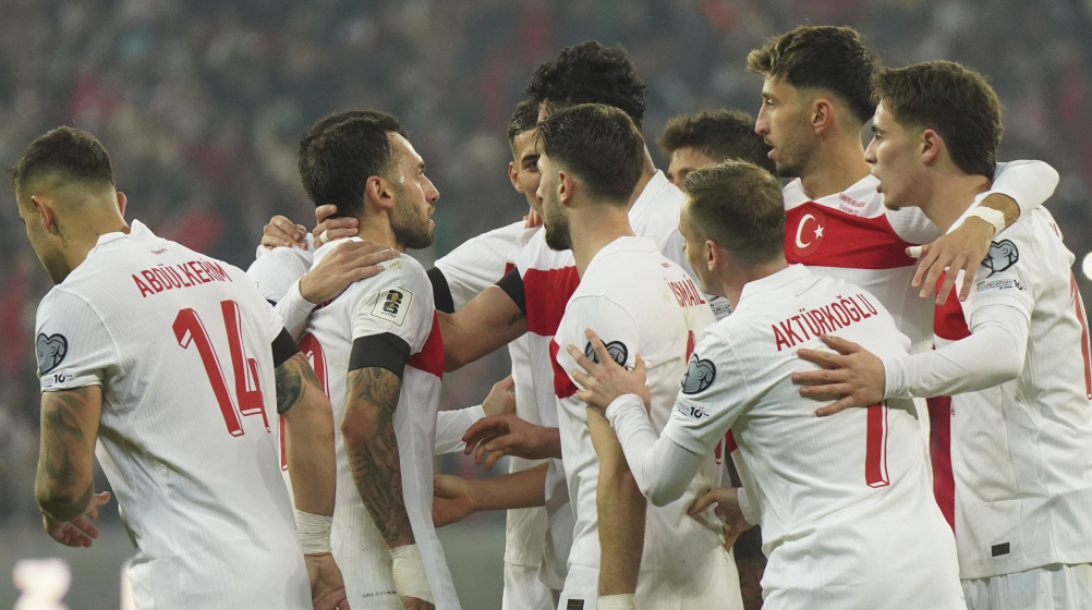 A Millî Takım’ın Dünya Kupası play-off turu aday kadrosu açıklandı - Romanya maçı öncesi
