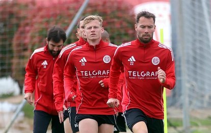 "Antalyaspor, Beşiktaş Karşılaşması İçin Sıkı Hazırlıklarını Tamamladı"