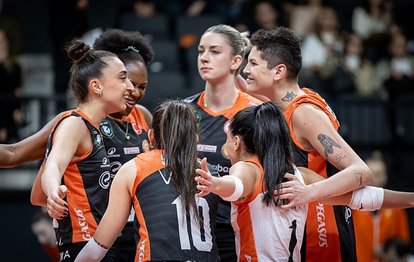 "Eczacıbaşı Dynavit, Beşiktaş'ı 3-0'lık Skorla Evinde Ağırladı ve Mağlup Etti"